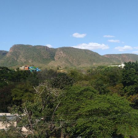Aguas Da Serra Com Acesso Ao Rio E Vista Pra Serra 热河市 外观 照片