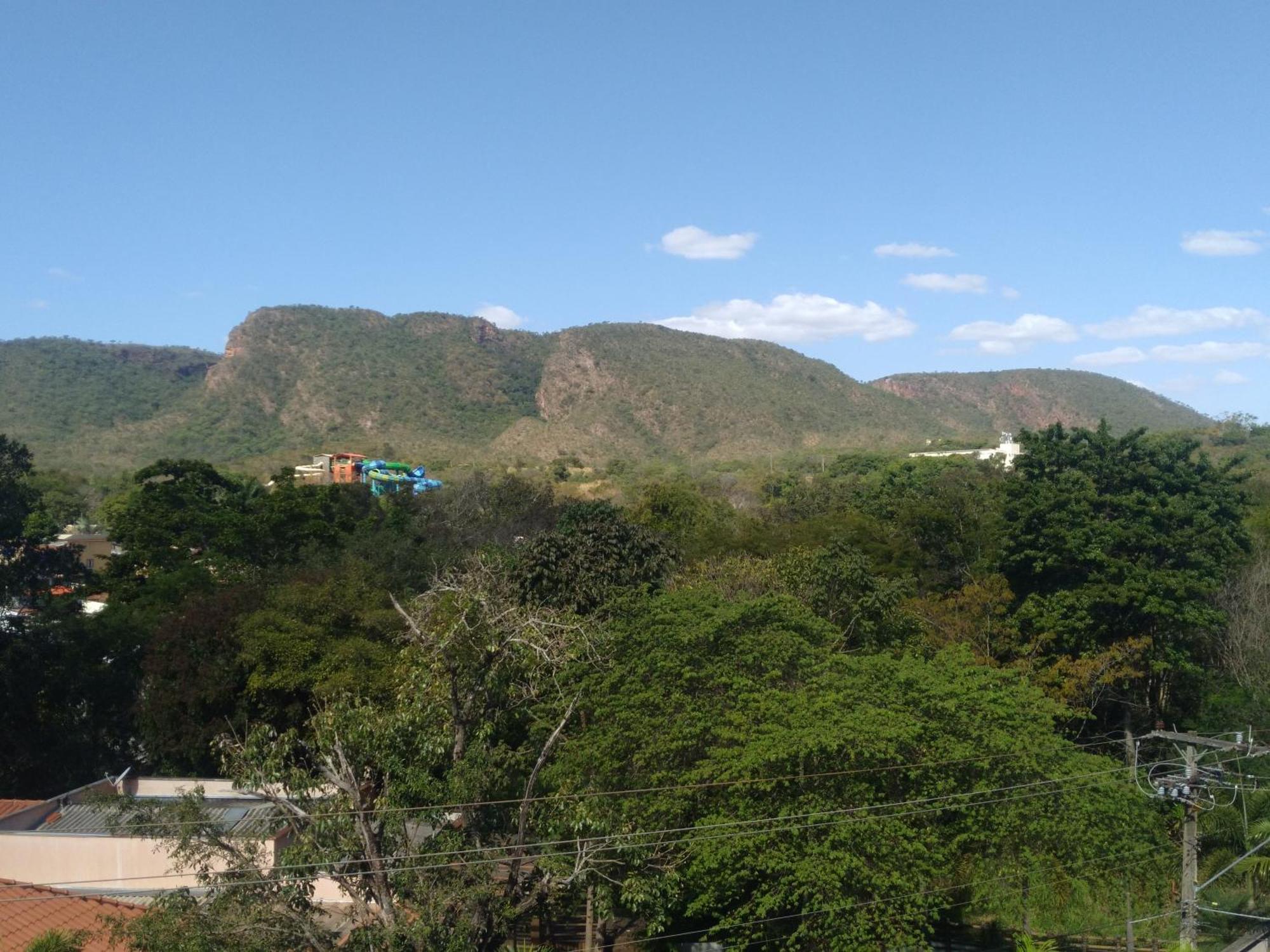 Aguas Da Serra Com Acesso Ao Rio E Vista Pra Serra 热河市 外观 照片